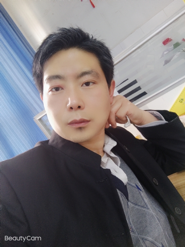 铜豌豆的第一张照片--和田中老年相亲网